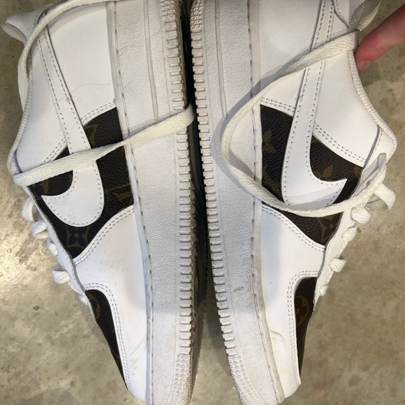 Louis Vuitton Air Forces / One Twelves - Picture 6 of 8